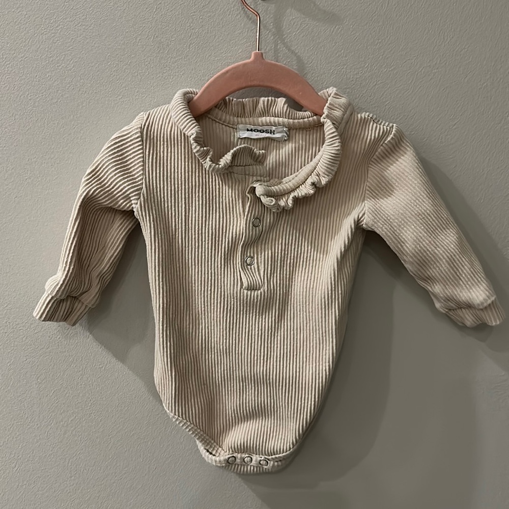 Moosh onesie
